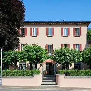 Hotel Centrale 4*, Cernobbio Italië